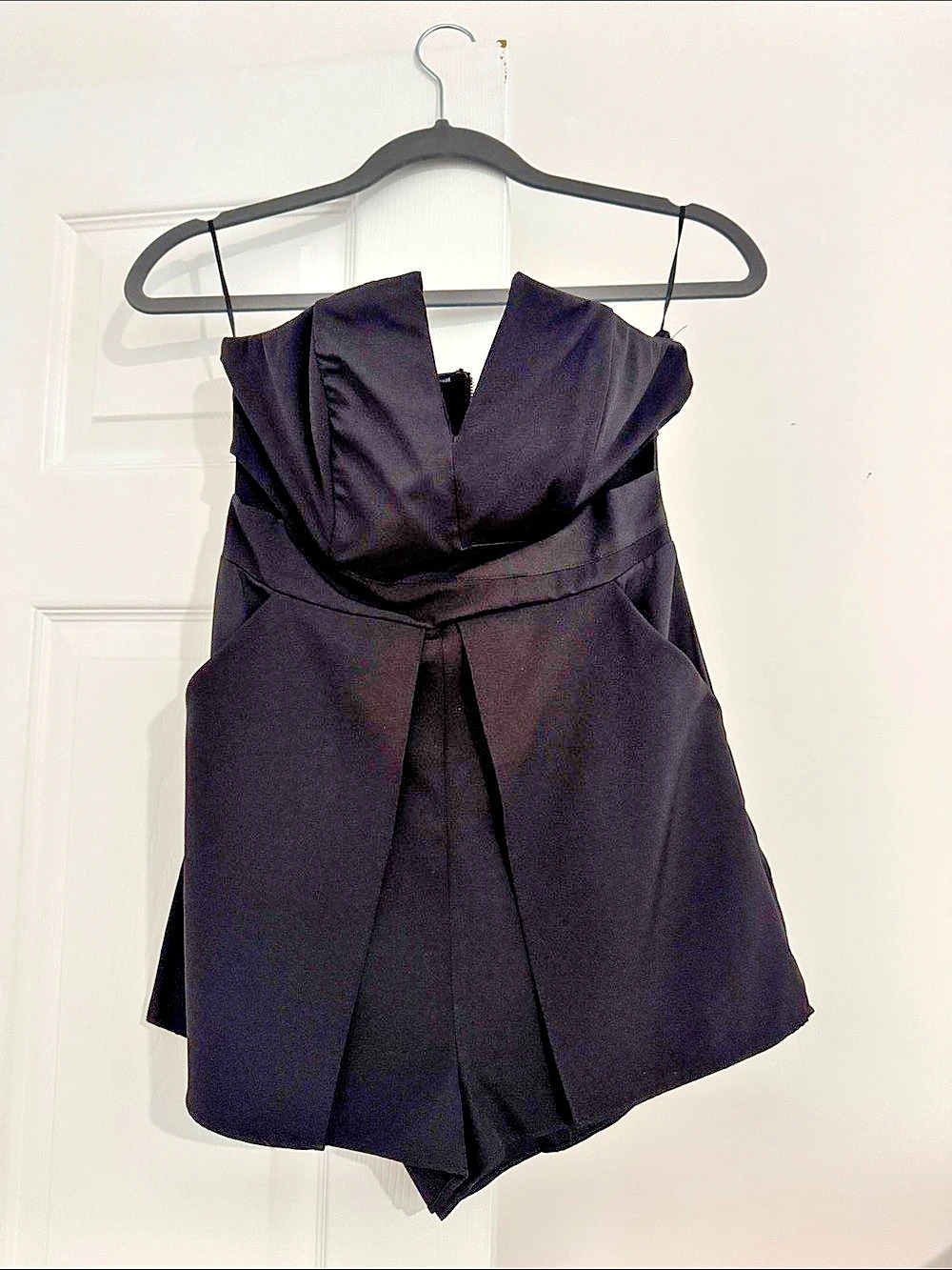 LUXEEL Black Romper Like New